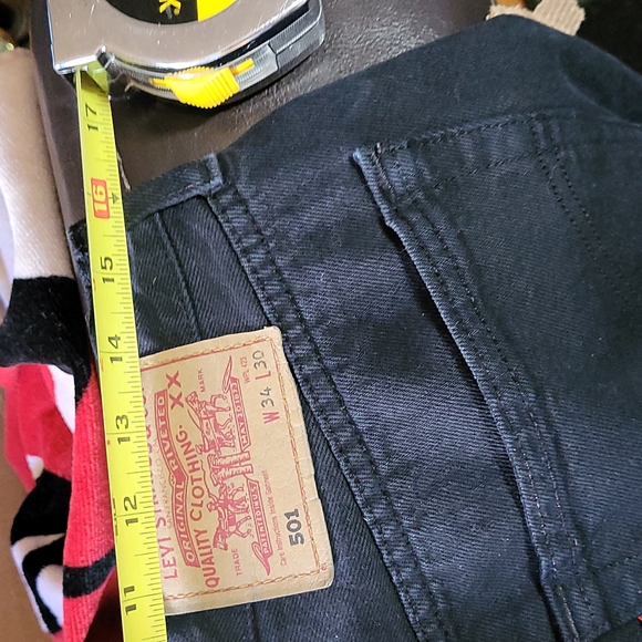 Jeans - Picture 2 of 4